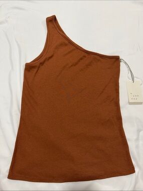 a new day One-Shoulder Ribbed Tank Top in Burnt Orange